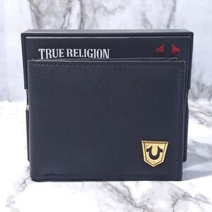 True Religion‎ Men's Leather Bifold Wallet Black With Desk Valet RFID Protection